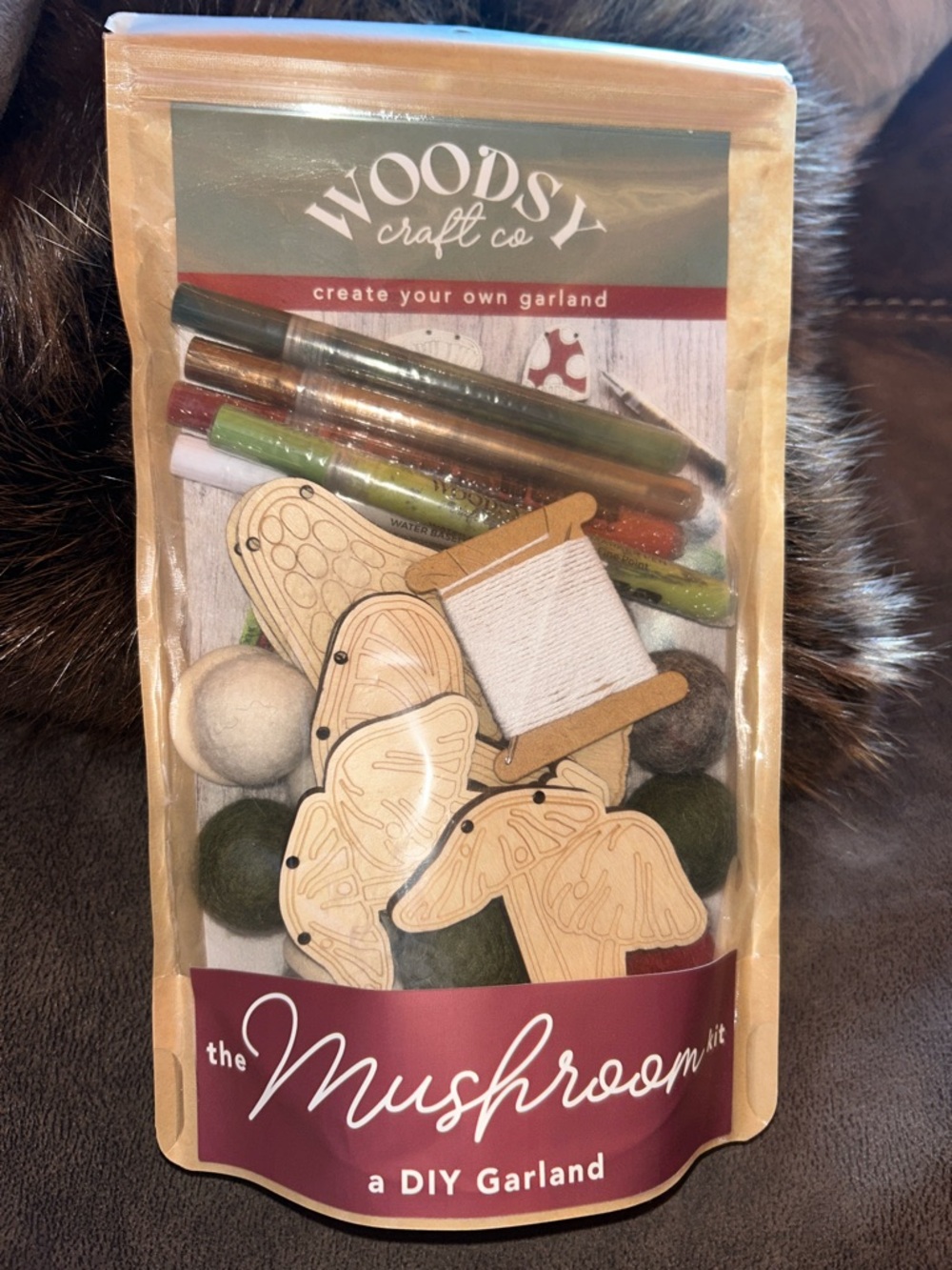 Woodsy Craft Co Mushroom DIY Garland Kit - Natural Wood & Gold Accents